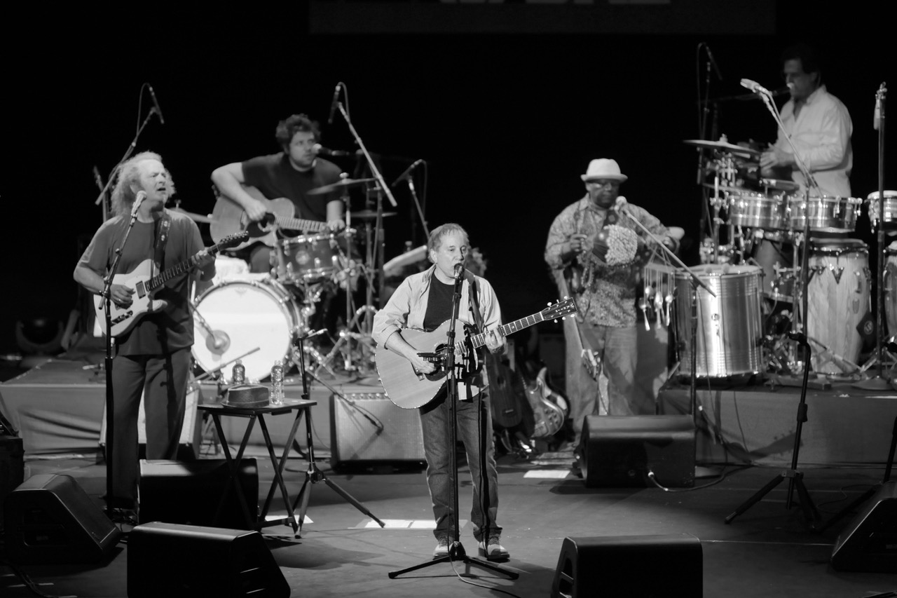 Paul Simon_81544960